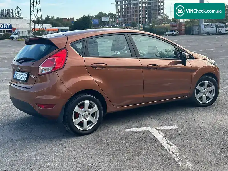 Ford Fiesta 2015, фото з оголошення 2 з 20, VIN WF0DXXGAKDFD89904