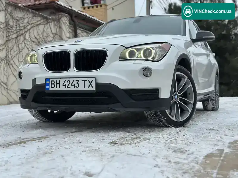 BMW X1 2015, фото з оголошення 2 з 21, VIN WBAVM5C53FVV95174