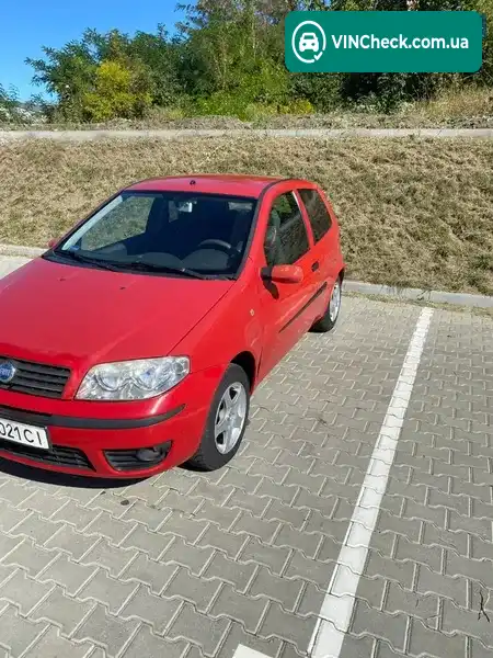 Fiat Punto 2005, фото з оголошення 1 з 13, VIN ZFA18800004945682