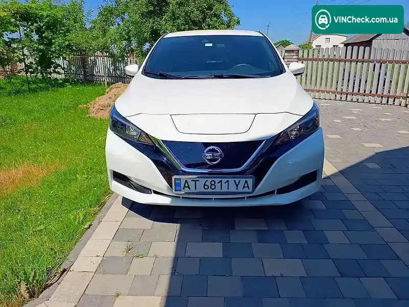 Nissan Leaf 2022, фото з оголошення 1 з 18, VIN 1N4AZ1BV2PC554440