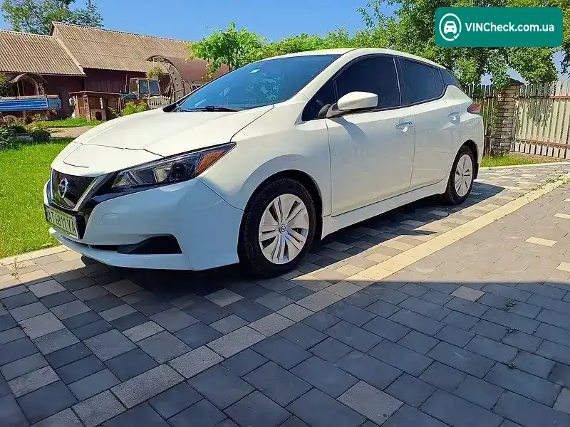 Nissan Leaf 2022, фото з оголошення 2 з 18, VIN 1N4AZ1BV2PC554440