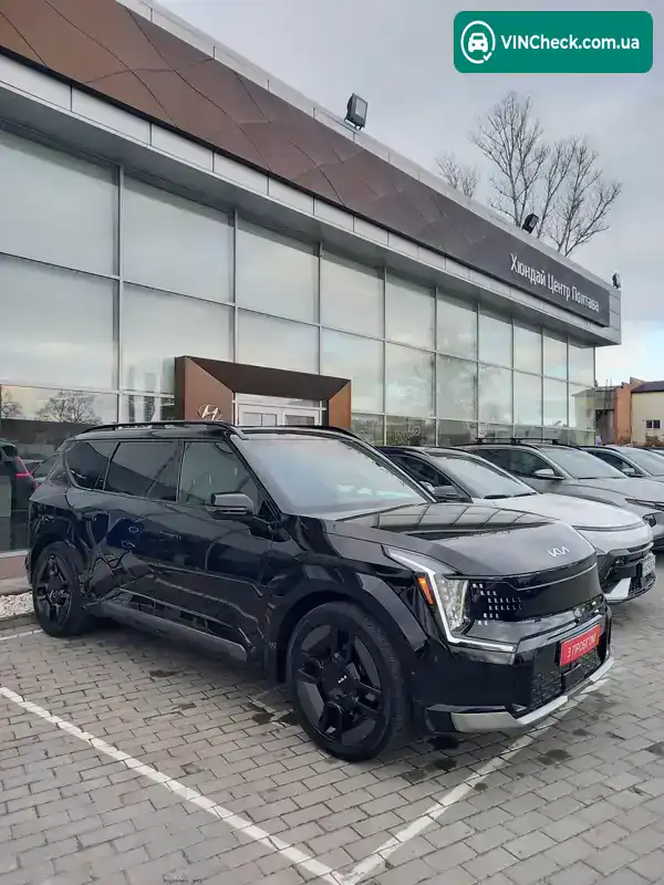 Kia EV9 2023, фото з оголошення 1 з 21, VIN KNDAEFS58R6021920