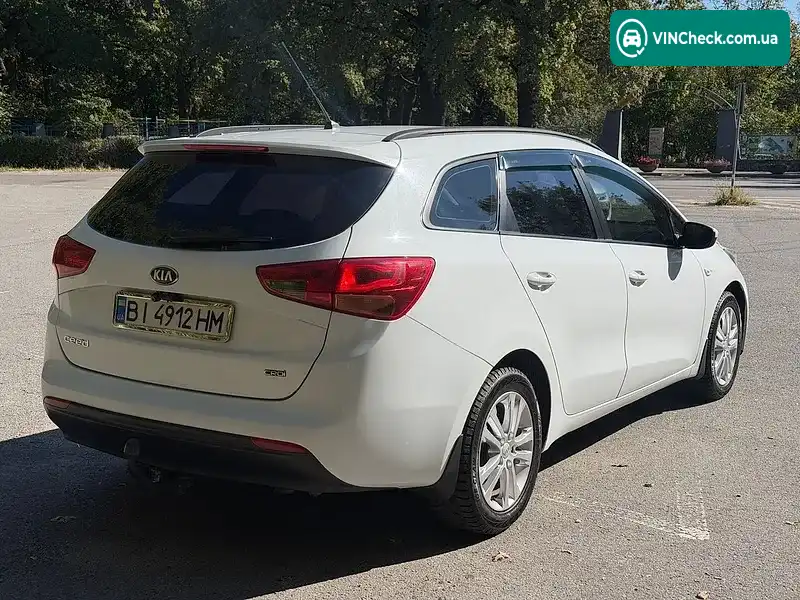 Kia Ceed 2013, фото з оголошення 2 з 11, VIN U5YHM815AEL074919