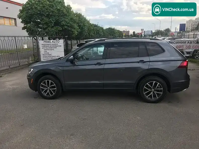Volkswagen Tiguan 2020, фото з оголошення 2 з 16, VIN 3VV0B7AX1MM000270