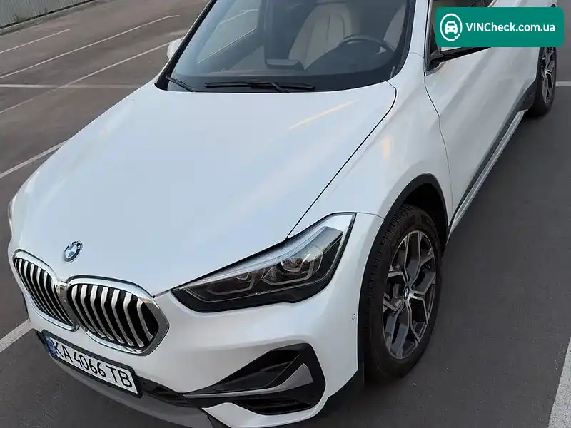 BMW X1 2021, фото з оголошення 2 з 16, VIN WBXJG9C00M5T75687