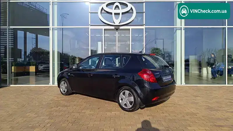 Kia Ceed 2007, фото з оголошення 2 з 15, VIN U5YFF24127L060964