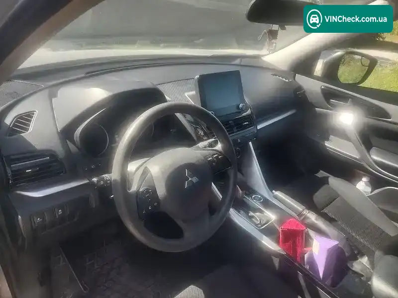Mitsubishi Eclipse Cross 2021, фото з оголошення 2 з 12, VIN JA4ATUAA9NZ600359