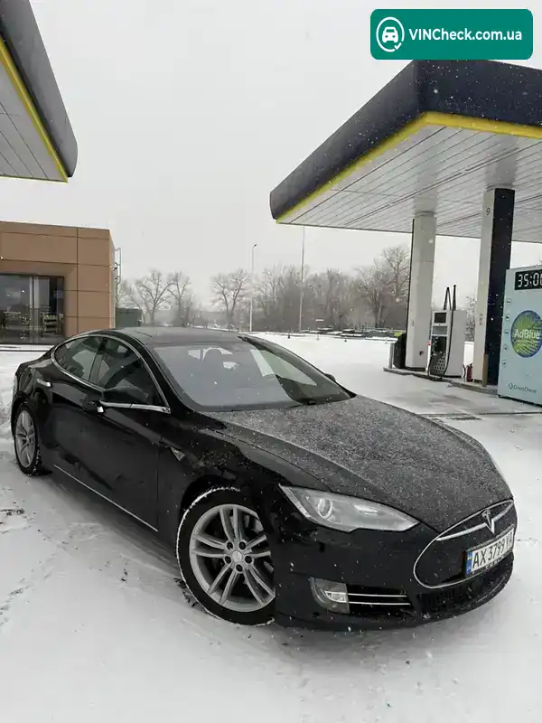 Tesla Model S 2015, фото з оголошення 2 з 21, VIN 5YJSA1E24FF102868