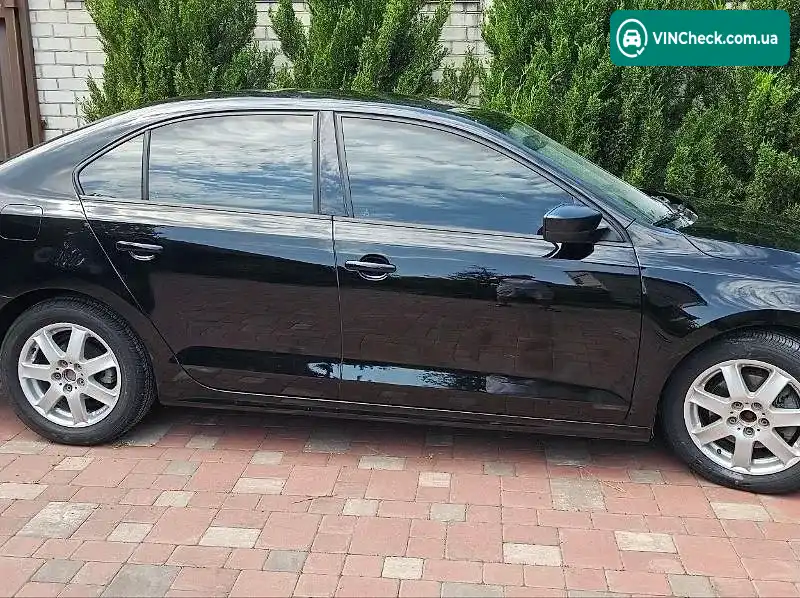 Volkswagen Jetta 2016, фото з оголошення 2 з 7, VIN 3VW267AJ9GM401090