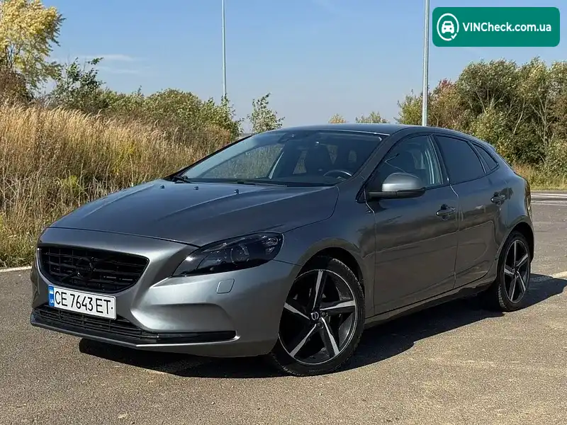 Volvo V40 2015, фото з оголошення 1 з 20, VIN YV1MV7431G2316773