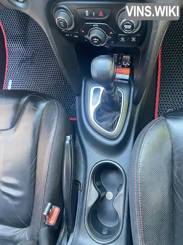 Dodge Dart 2015, фото з оголошення 2 з 16, VIN 1C3CDFEB8FD404006