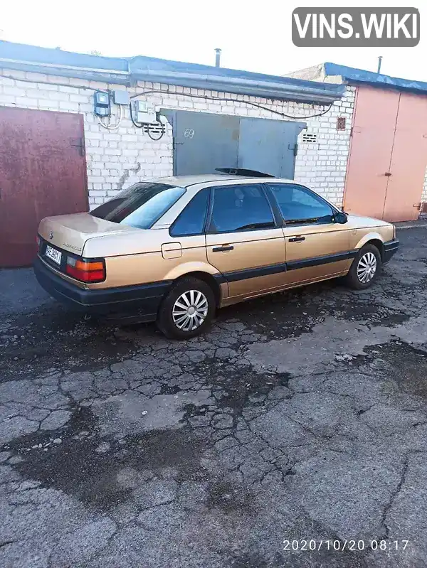 Volkswagen Passat 1988, фото з оголошення 2 з 6, VIN WVWZZZ16ZGW074302