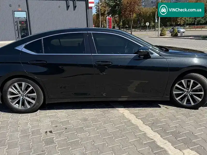 Lexus ES 2019, фото з оголошення 2 з 20, VIN JTHB11B1802019576