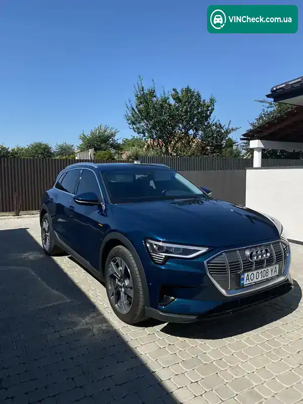 Audi e-tron 2020, фото з оголошення 1 з 21, VIN WAUZZZGE7LB021002