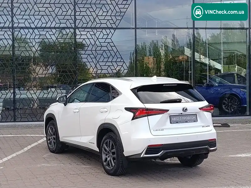 Lexus NX 2019, фото з оголошення 2 з 10, VIN JTJBJRBZ302118566