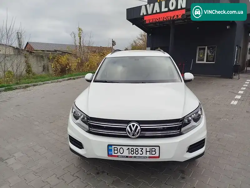 Volkswagen Tiguan 2016, фото з оголошення 2 з 20, VIN WVGBV7AXXHK001022