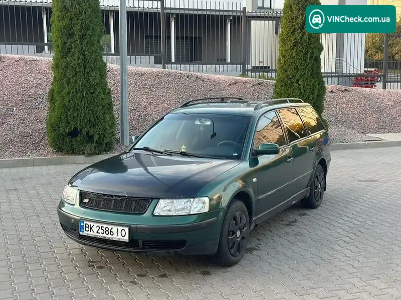 Volkswagen Passat 2000, фото з оголошення 1 з 10, VIN WVWZZZ3BZYE326126