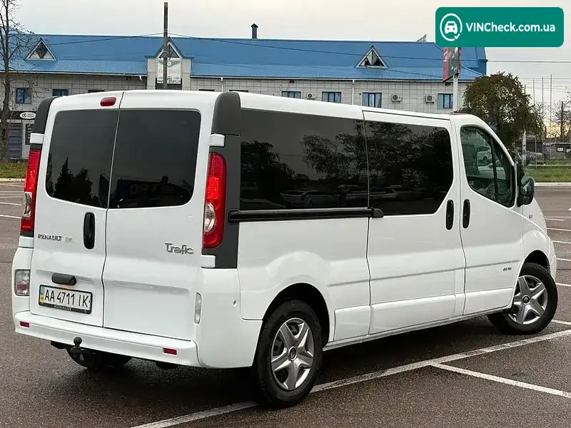 Renault Trafic 2011, фото з оголошення 2 з 20, VIN VF1FLBHB6BV397160