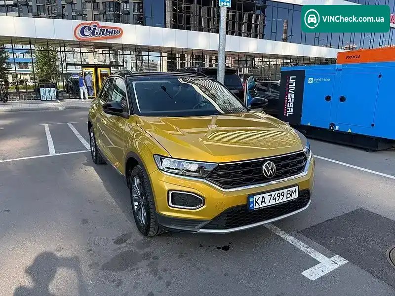 Volkswagen T-Roc 2021, фото з оголошення 1 з 15, VIN WVGZZZA1ZMV145568