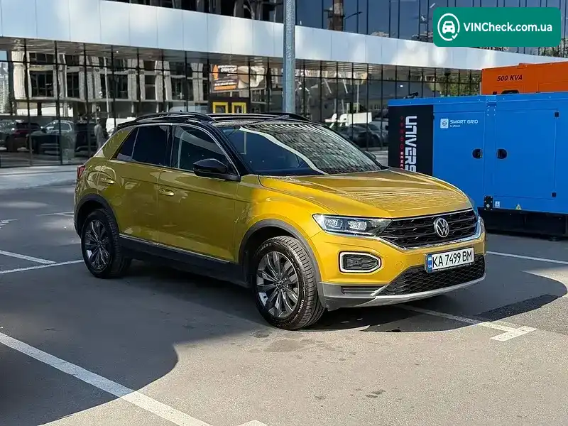 Volkswagen T-Roc 2021, фото з оголошення 2 з 15, VIN WVGZZZA1ZMV145568