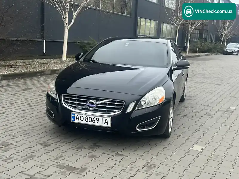 Volvo S60 2012, фото з оголошення 2 з 20, VIN YV1612FS5D2178759