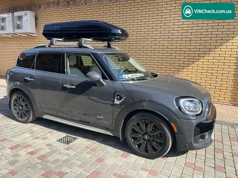 MINI Countryman 2018, фото з оголошення 1 з 19, VIN WMZYT5C32J3E61717