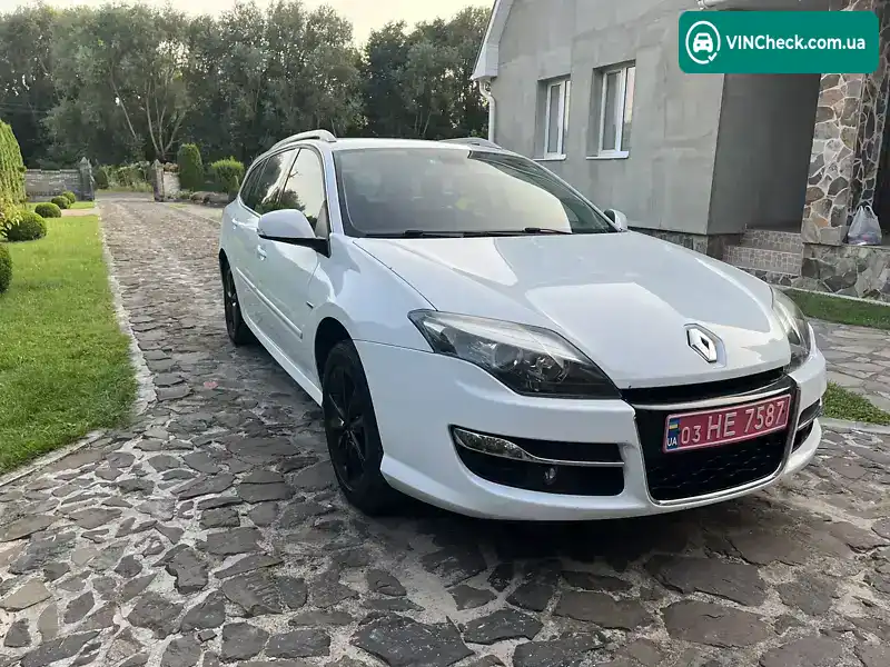 Renault Laguna 2010, фото з оголошення 2 з 20, VIN VF1KT1R0644204317