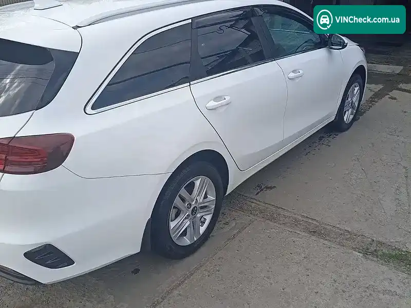 Kia Ceed 2019, фото з оголошення 2 з 11, VIN U5YH5816AKL037466