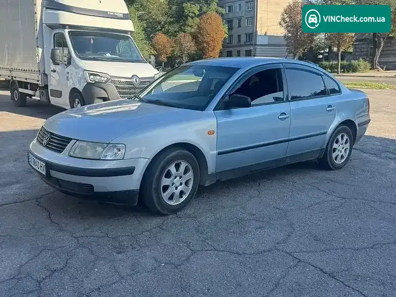 Volkswagen Passat 1998, фото з оголошення 2 з 5, VIN WVWZZZ3BZWP365304