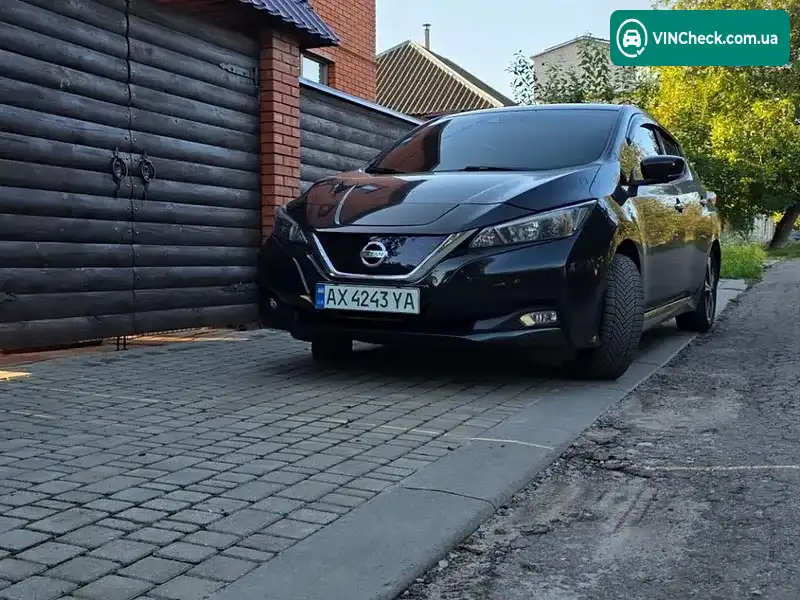 Nissan Leaf 2018, фото з оголошення 1 з 19, VIN SJNFAAZE1U0007670