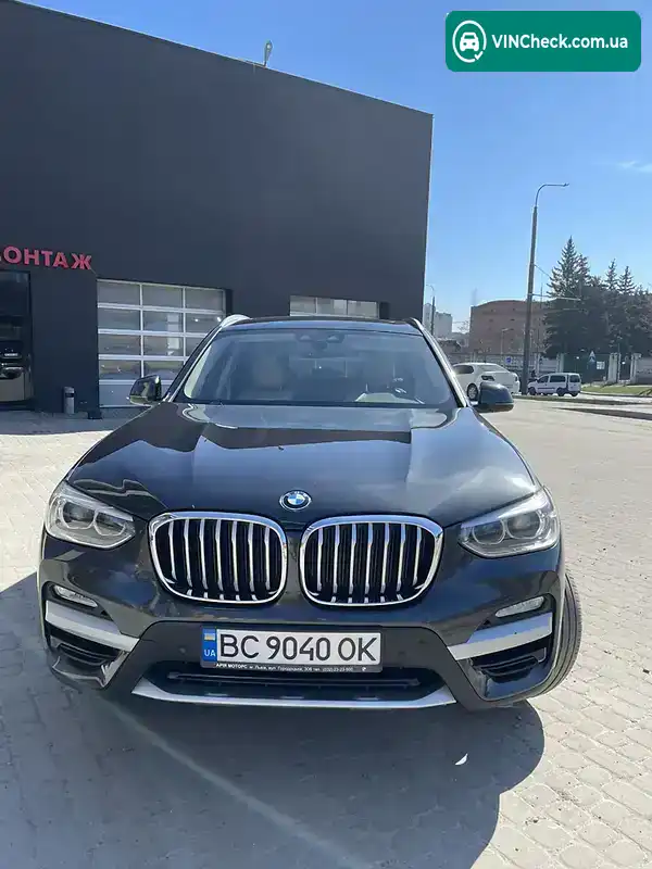 BMW X3 2018, фото з оголошення 2 з 19, VIN WBATR3103JLA50930