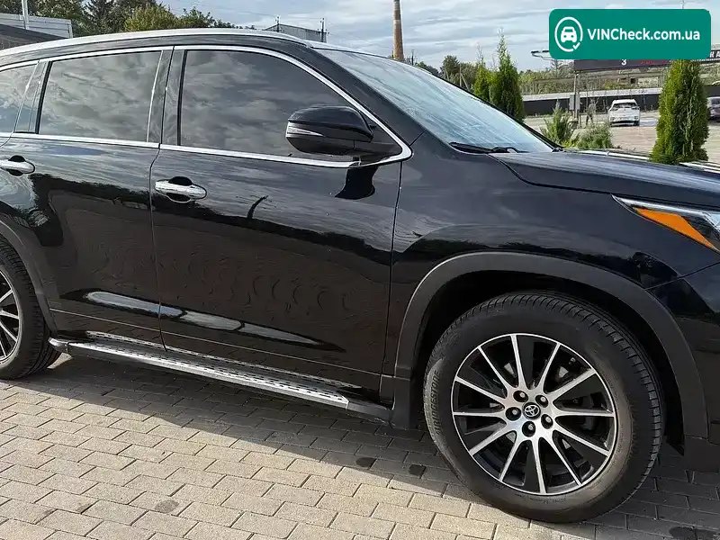 Toyota Highlander 2017, фото з оголошення 1 з 20, VIN 5TDDZRFH20S440000