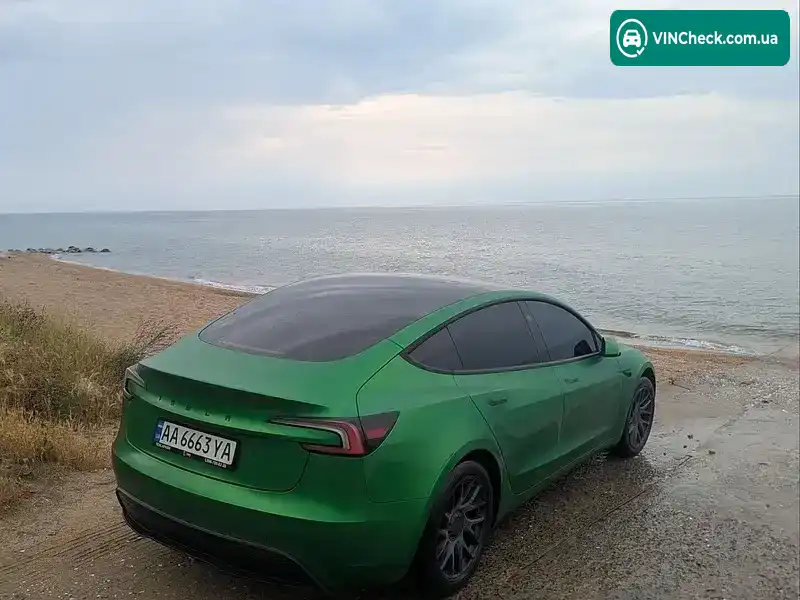 Tesla Model 3 2025, фото з оголошення 2 з 6, VIN 5YJ3E1EA1SF925543