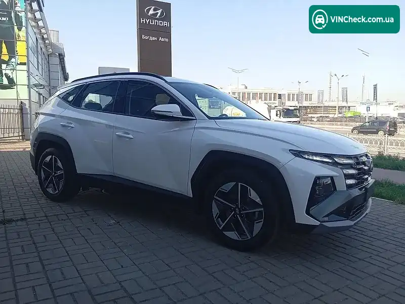Hyundai Tucson 2024, фото з оголошення 2 з 18, VIN TMAJB81DDSJ517928