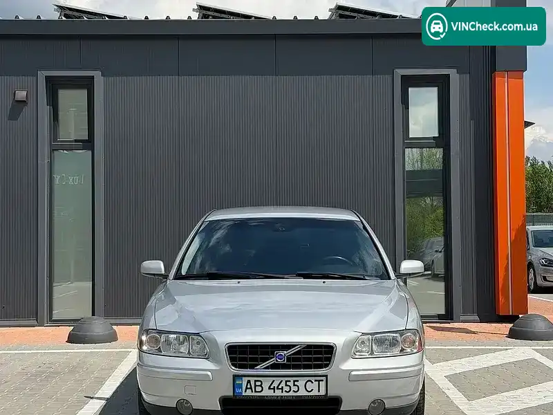 Volvo S60 2005, фото з оголошення 2 з 20, VIN YV1RS746252425703