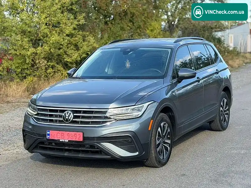 Volkswagen Tiguan 2022, фото з оголошення 1 з 20, VIN 3VVRB7AX1PM044359