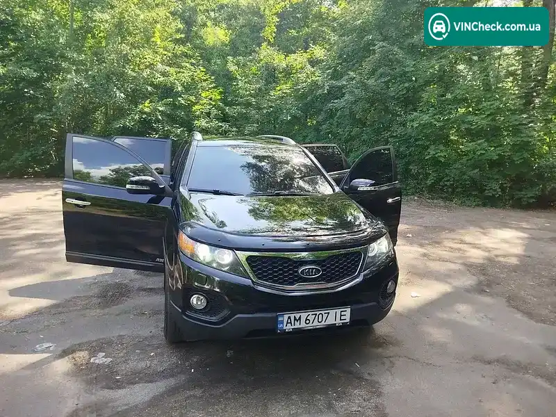 Kia Sorento 2012, фото з оголошення 2 з 20, VIN KNAKU814DC5285761