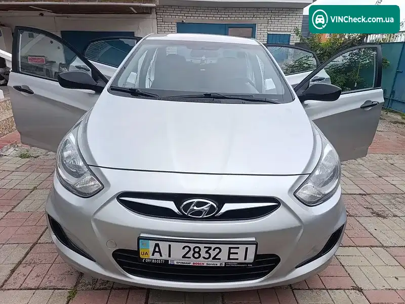Hyundai Accent 2013, фото з оголошення 1 з 20, VIN Z94CT41CADR202428