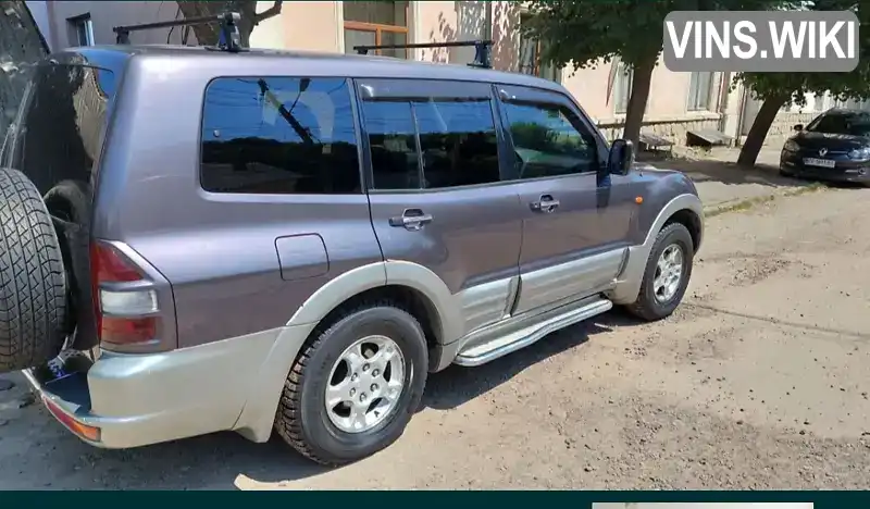 Mitsubishi Pajero 2000, фото з оголошення 1 з 11, VIN JMBLYV75W1J000223