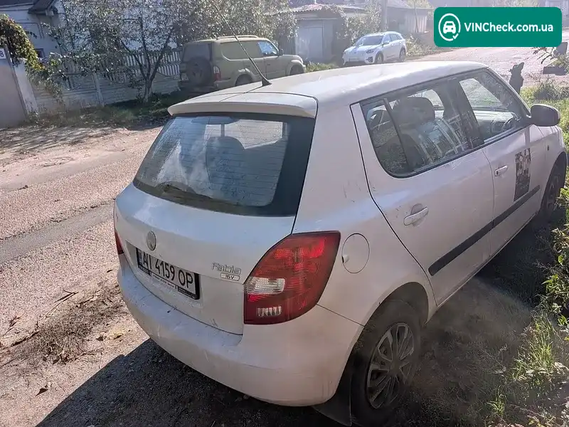 Skoda Fabia 2009, фото з оголошення 2 з 10, VIN TMBBC45J69B504417