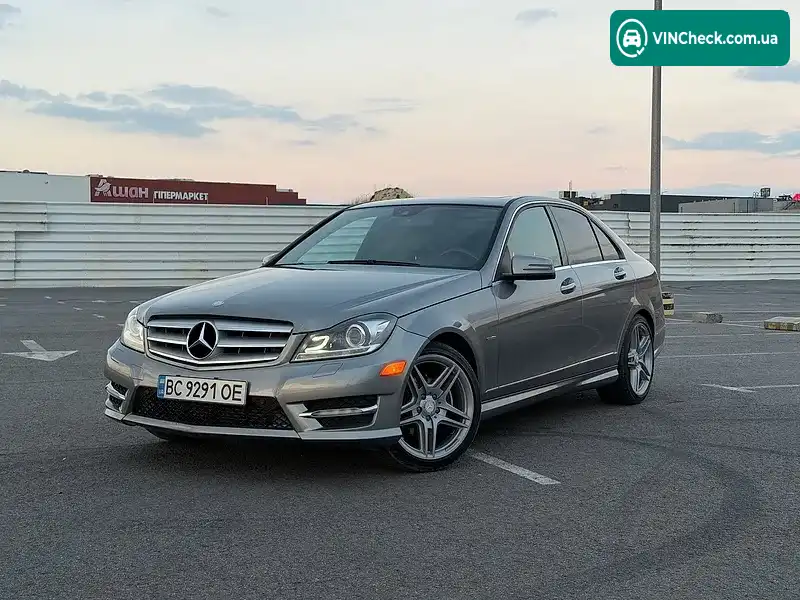 Mercedes-Benz C-Class 2011, фото з оголошення 1 з 20, VIN WDDGF4HB4CR196668