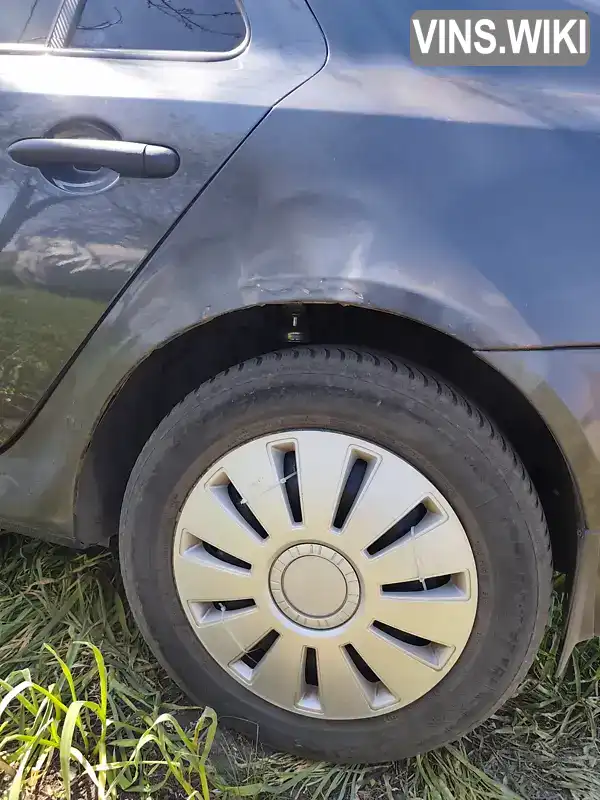 Renault Laguna 2001, фото з оголошення 2 з 8, VIN VF1BG0M0525928759