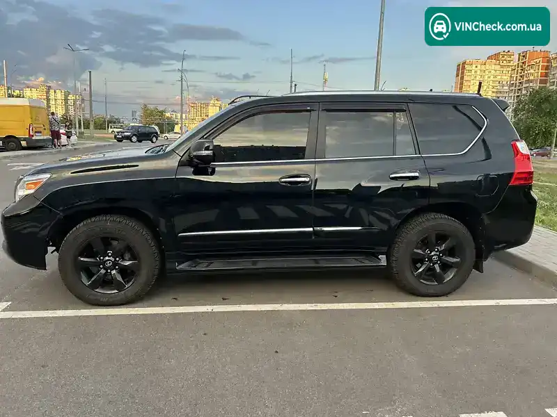 Lexus GX 2010, фото з оголошення 2 з 10, VIN JTJJM7FX5A5012362