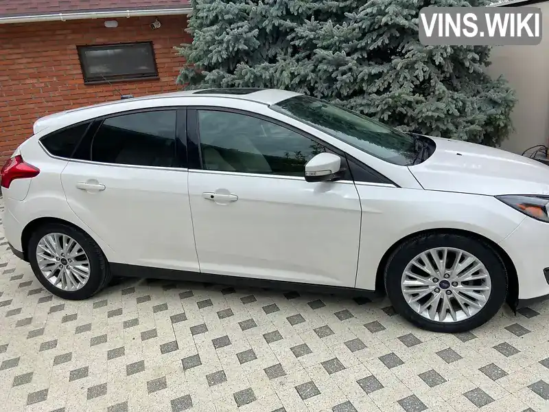 Ford Focus 2018, фото з оголошення 1 з 10, VIN 1FADP3N25JL252471