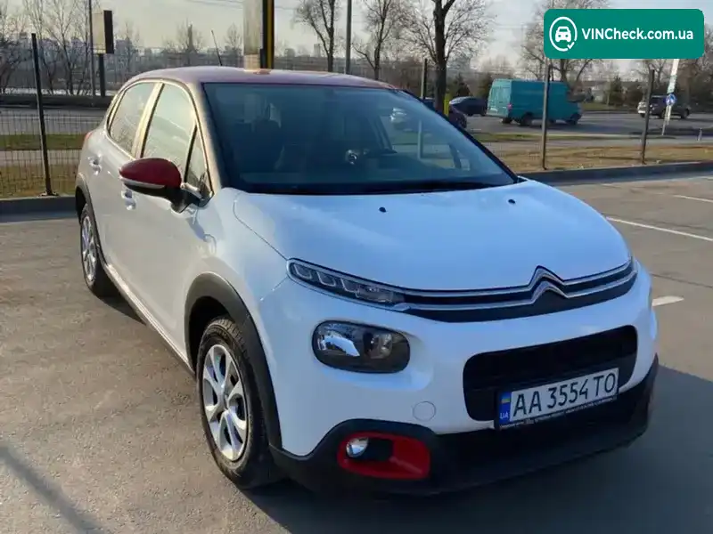 Citroen C3 2018, фото з оголошення 2 з 20, VIN VF7SXHMZ6JT645783