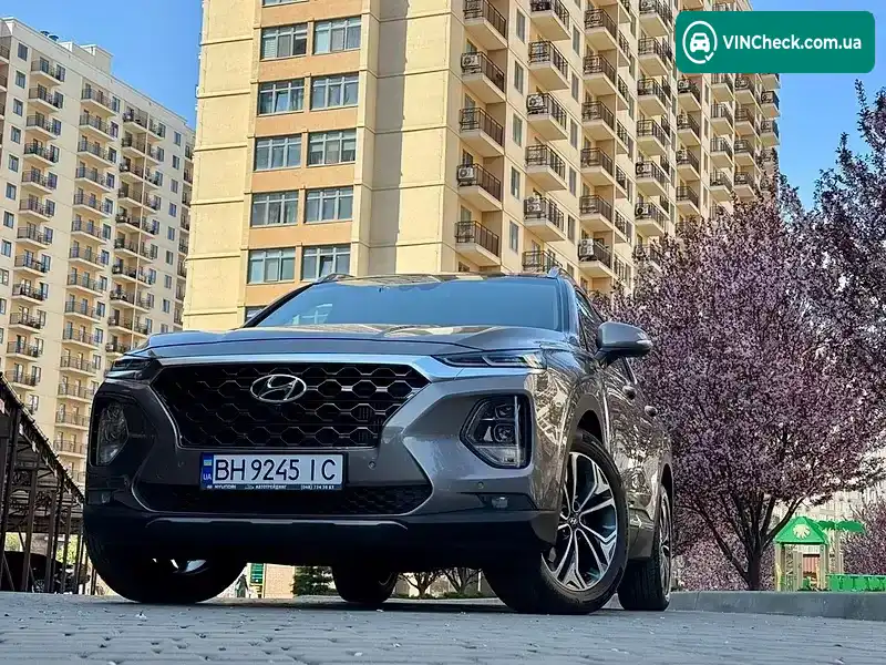 Hyundai Santa FE 2018, фото з оголошення 2 з 21, VIN KMHS381CDKU053567