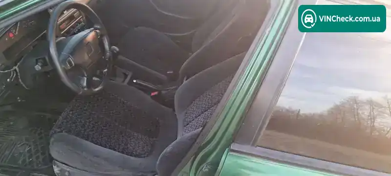 Honda Accord 1994, фото з оголошення 2 з 11, VIN SHHCC75600U112655
