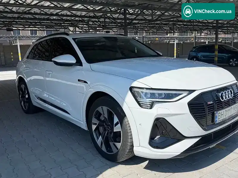 Audi e-tron 2021, фото з оголошення 2 з 16, VIN WA1AAAGE3NB013467