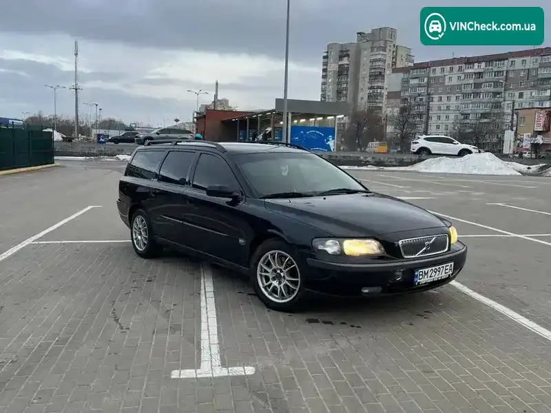 Volvo V70 2004, фото з оголошення 2 з 11, VIN YV1SW799942418869