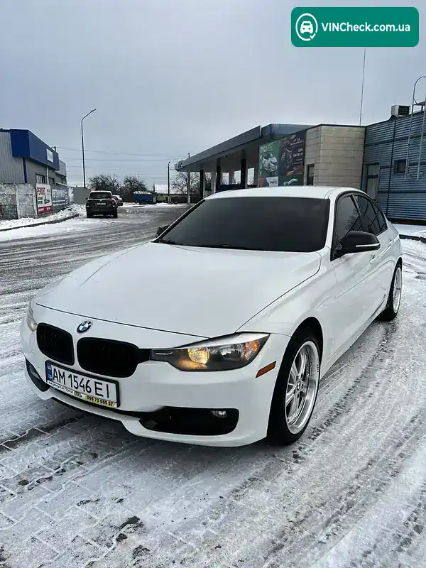 BMW 3 Series 2012, фото з оголошення 1 з 11, VIN WBA3A5C58CFJ89848